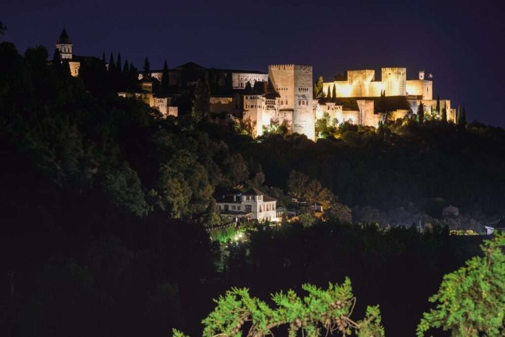 Tour Alhambra Y Granada